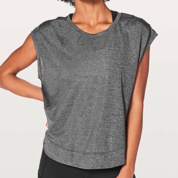 lululemon athletica Tops - Lululemon Gait Keeper Short Sleeve